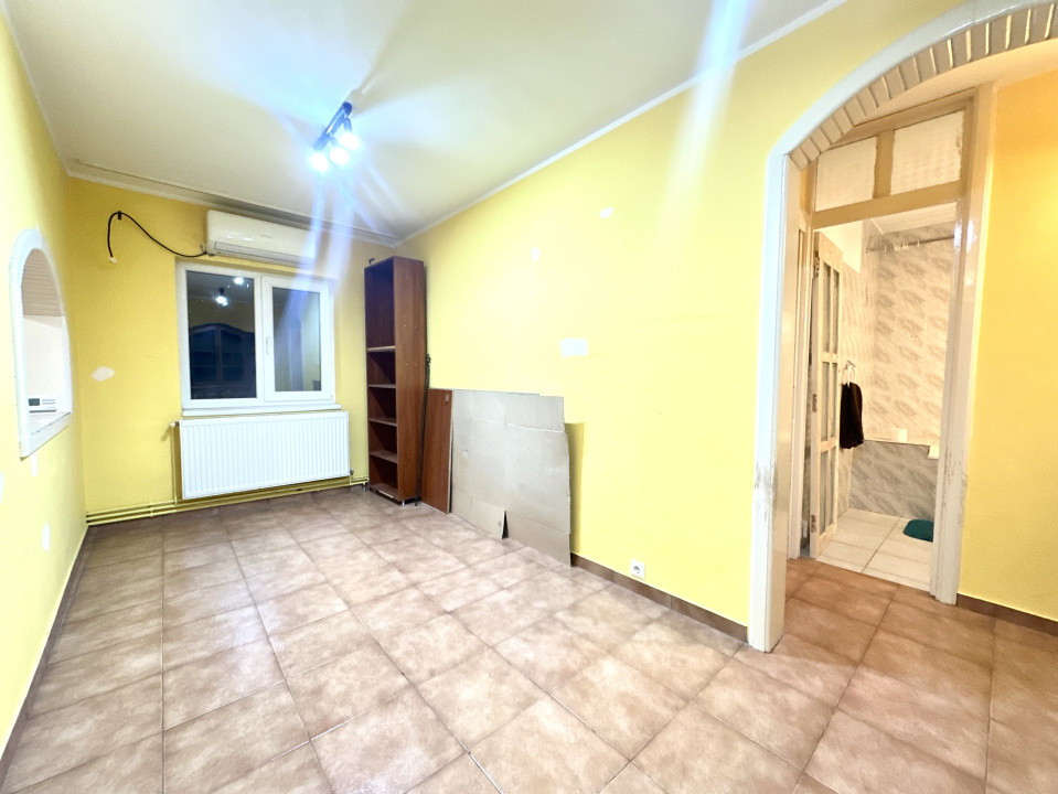 Apartament 2 camere, 55 mp utili, necesita renovare- zona Lipovei