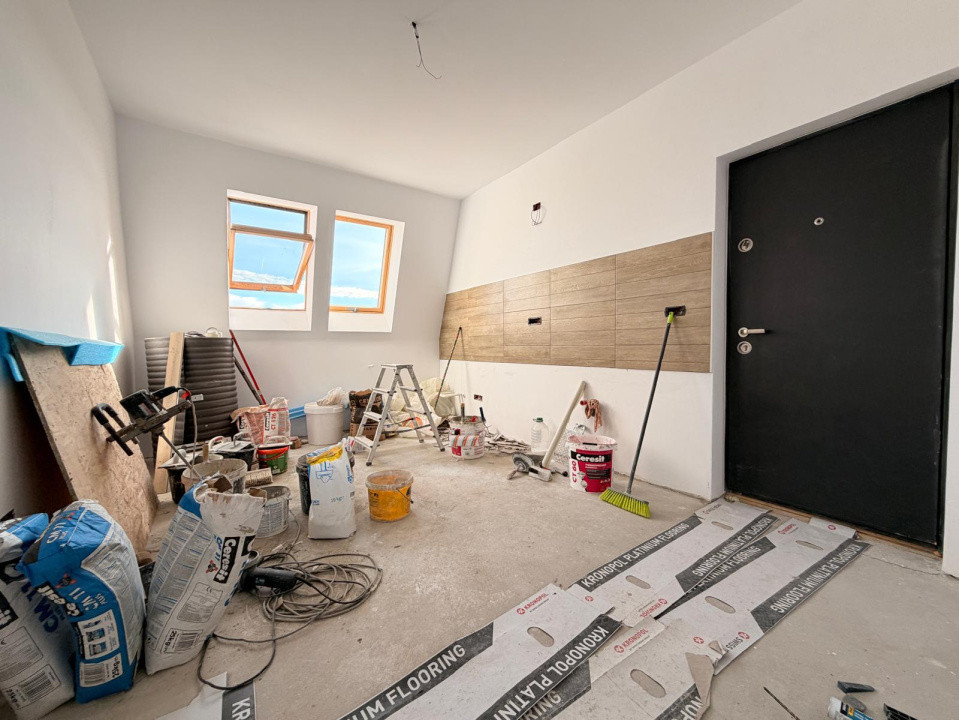 Apartament 2 camere, 60 mp, mansarda - zona Bucovinei