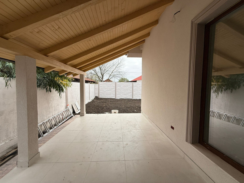 Casa Individuala,120 mp utili + terasa, 400 mp teren -Sanmihaiu Roman 