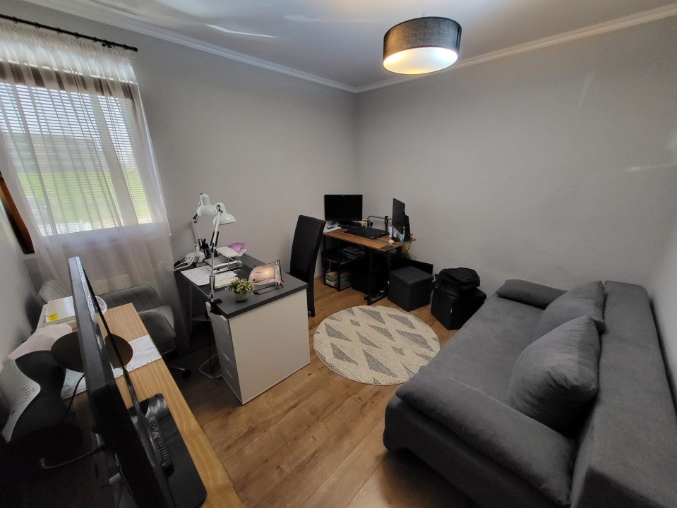 Apartament 3 camere, 72 mp utili, parter - Giroc