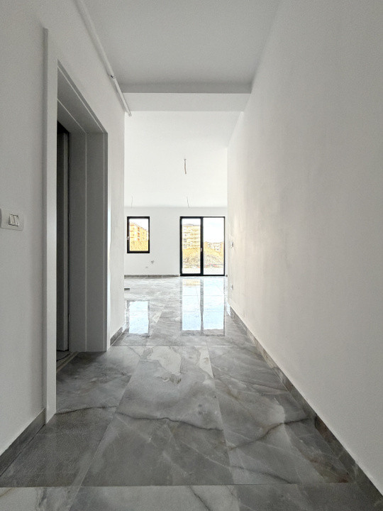 SAD, 53 mp utili, open-space, parter - Esso Giroc