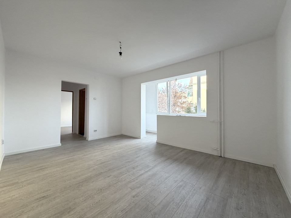 Apartament 2 camere, 54 mp utili, etaj 3/5 - Turist Calea Sagului