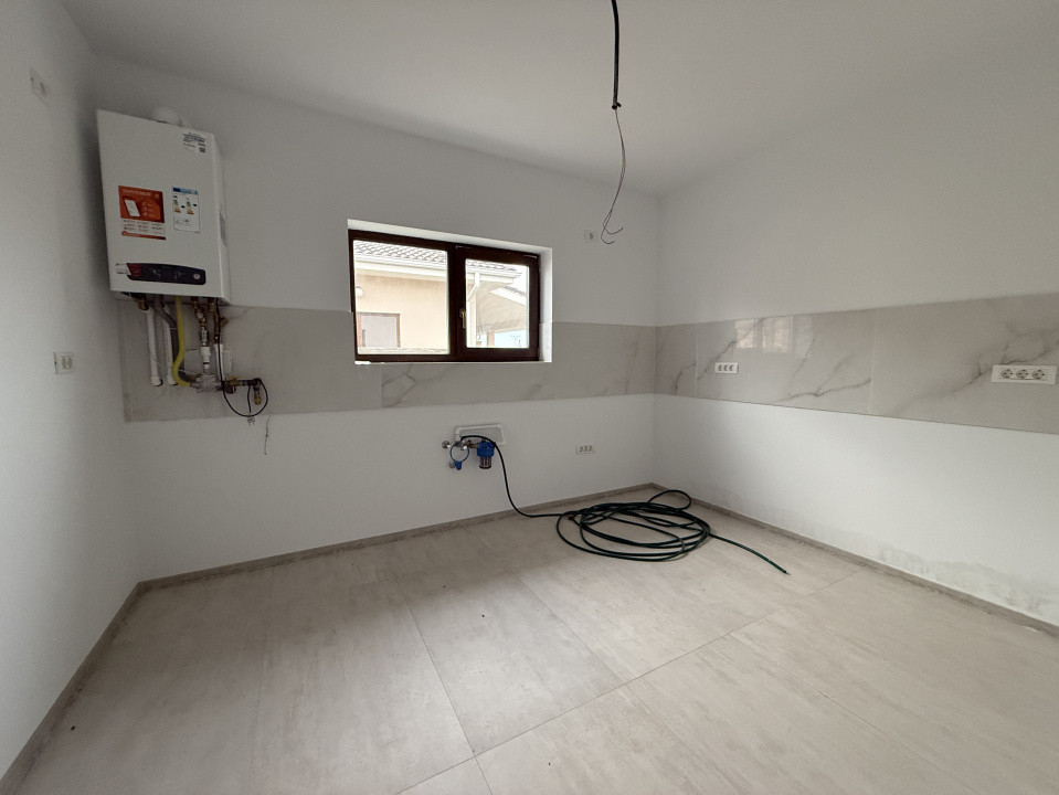 Duplex 3 camere, P+Pod, 85mp utili, 300mp teren, Calea Urseni COMISION 0%