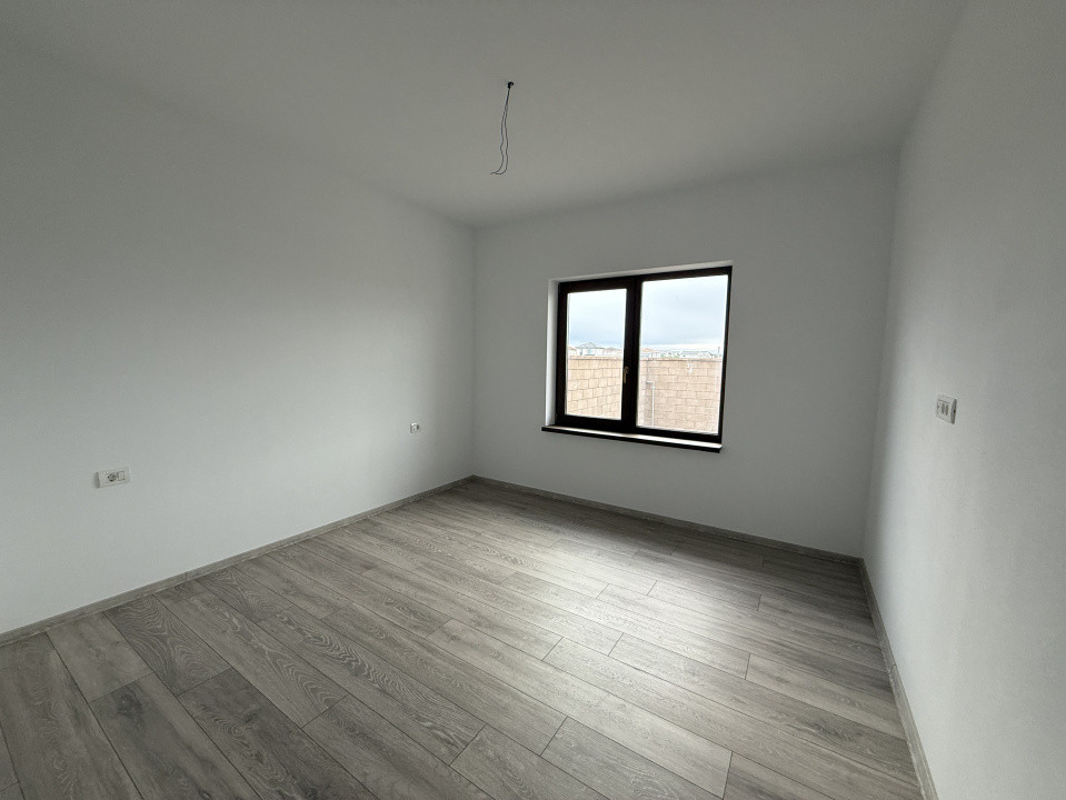 Duplex 3 camere, P+Pod, 85mp utili, 300mp teren, Calea Urseni COMISION 0%