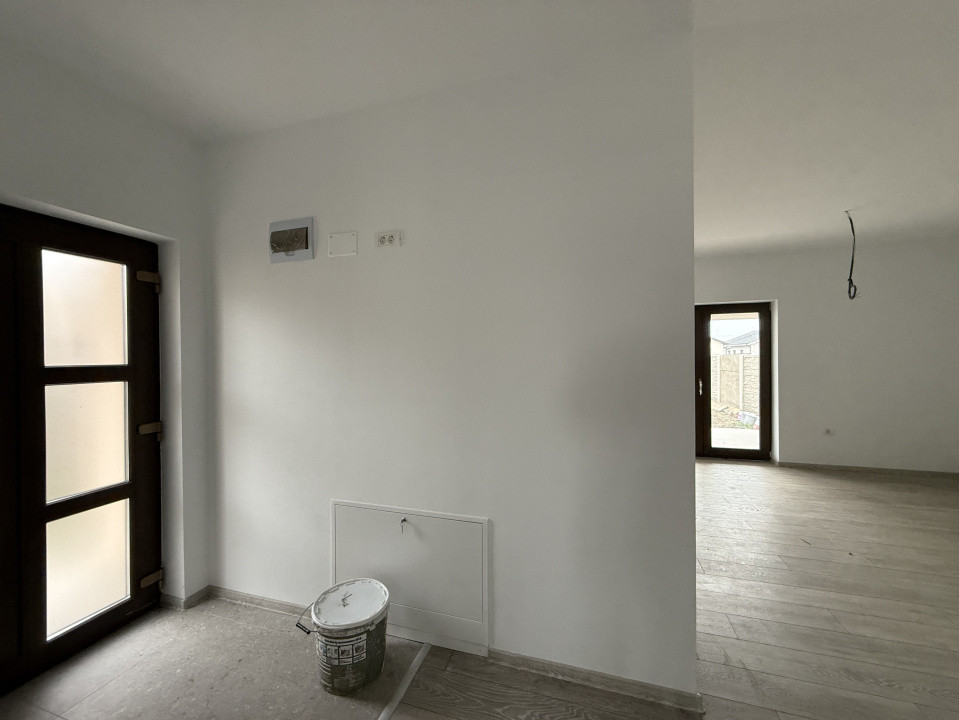 Duplex 3 camere, P+Pod, 85mp utili, 300mp teren, Calea Urseni COMISION 0%