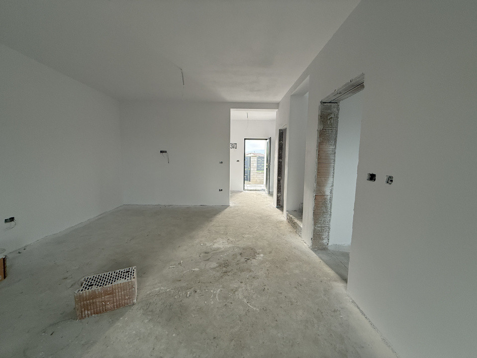 Duplex 4 camere, 105mp utili, 300mp teren, Calea Urseni COMISION 0%