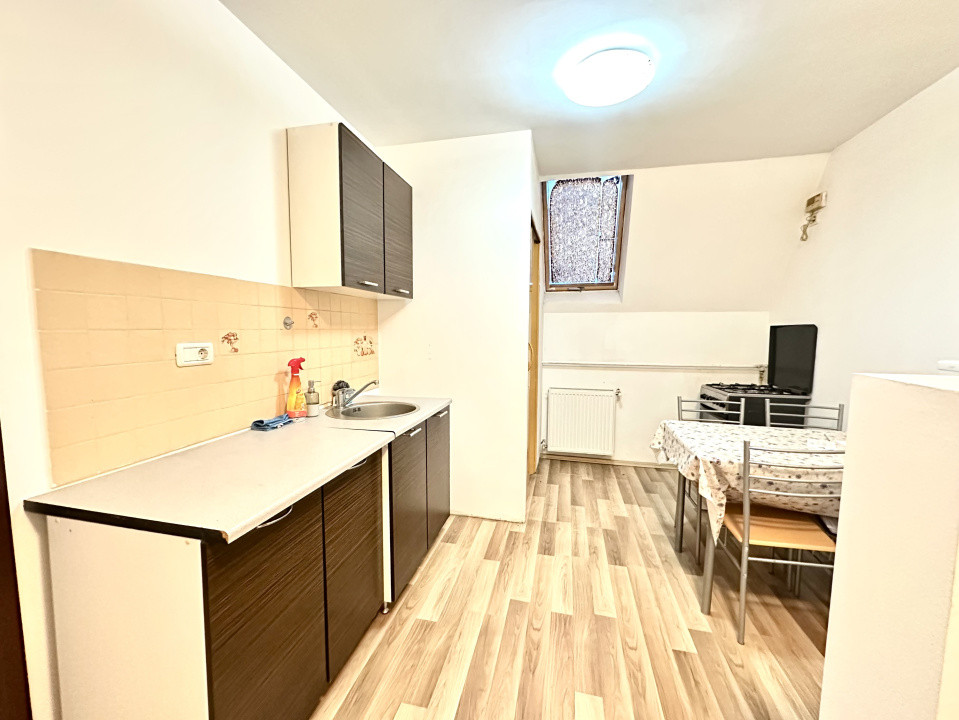 Apartament 2 camere, 48 mp utili - mansarda - Simion Barnutiu 