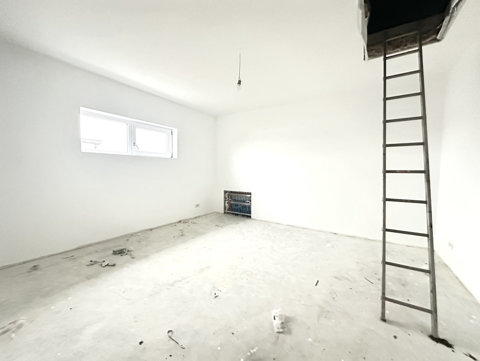 Duplex premium, despartit prin garaj, 5 camere, 218 mp utili - Ghiroda