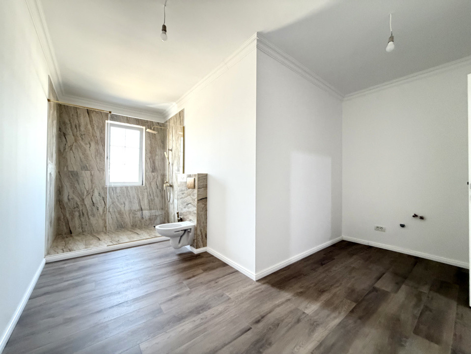 Duplex top, despartit prin garaj, 5 camere, 218 mp utili - Ghiroda