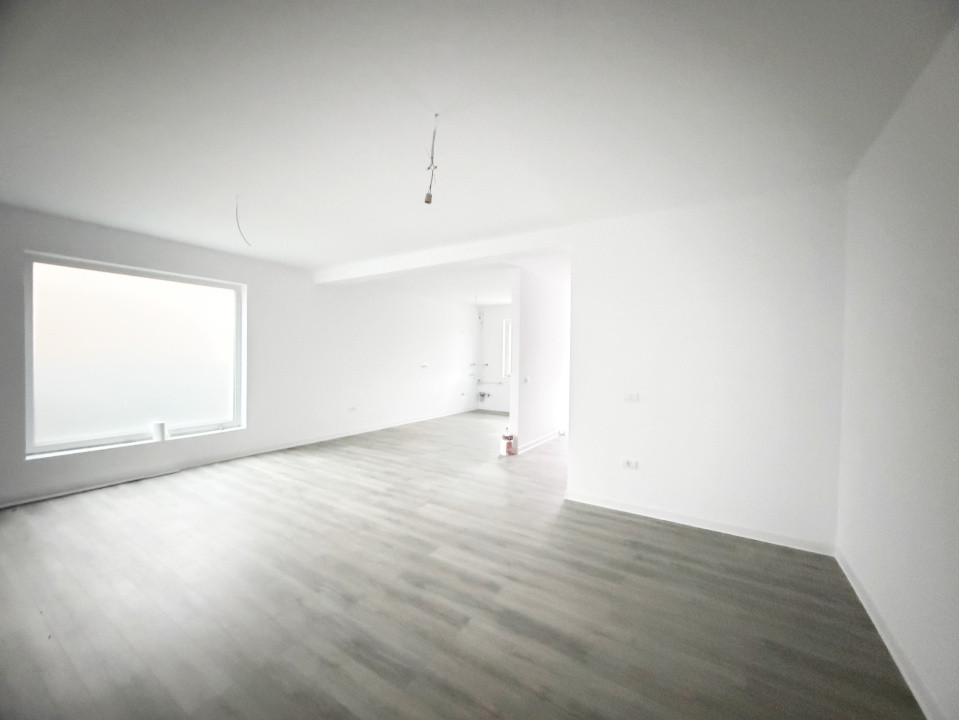 Duplex modern 4 camere, 101mp utili, 300mp teren in Utvin