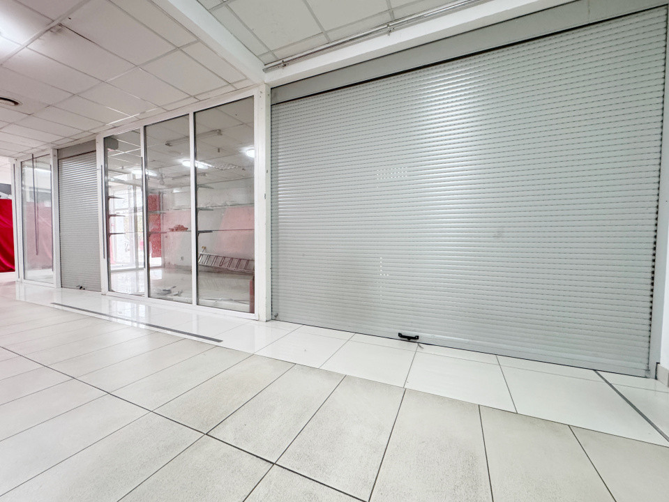 Spatiu comercial, 30mp utili, 2 incaperi, parter -Brancoveanu