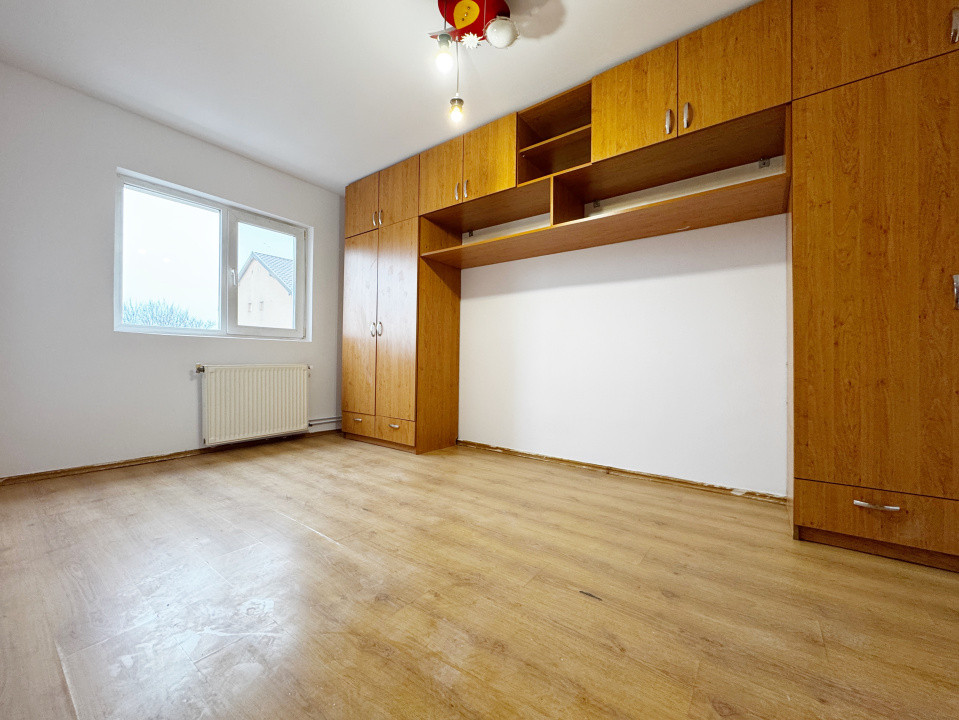 Apartament 2 camere semidecomandat, 51mp utili+ balcon -Lipovei