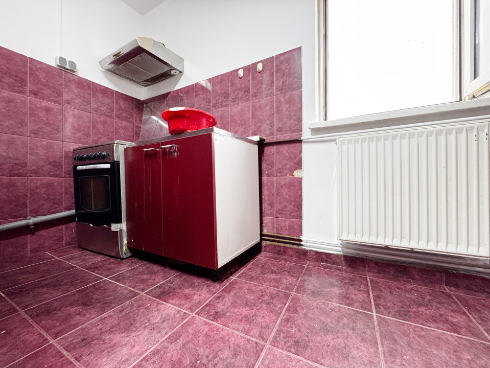 Apartament 2 camere semidecomandat, 51mp utili+ balcon -Lipovei