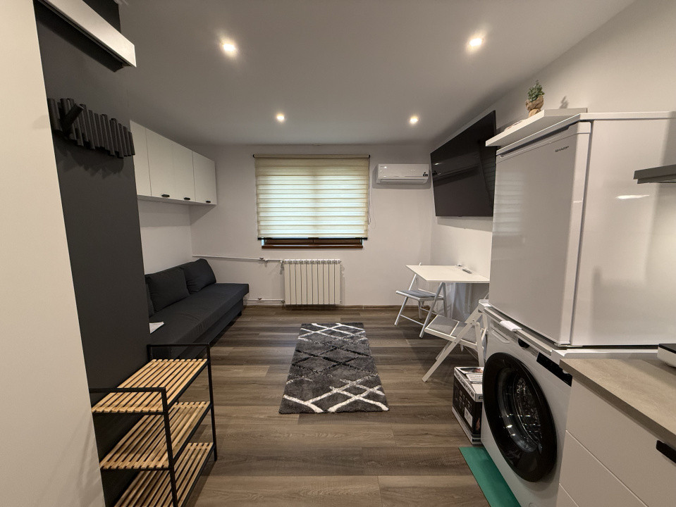 Apartament cu 1 camera, 17 mp utili, open-space, etaj 2 - Soarelui