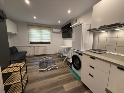 Apartament cu 1 camera, 17 mp utili, open-space, etaj 2 - Soarelui