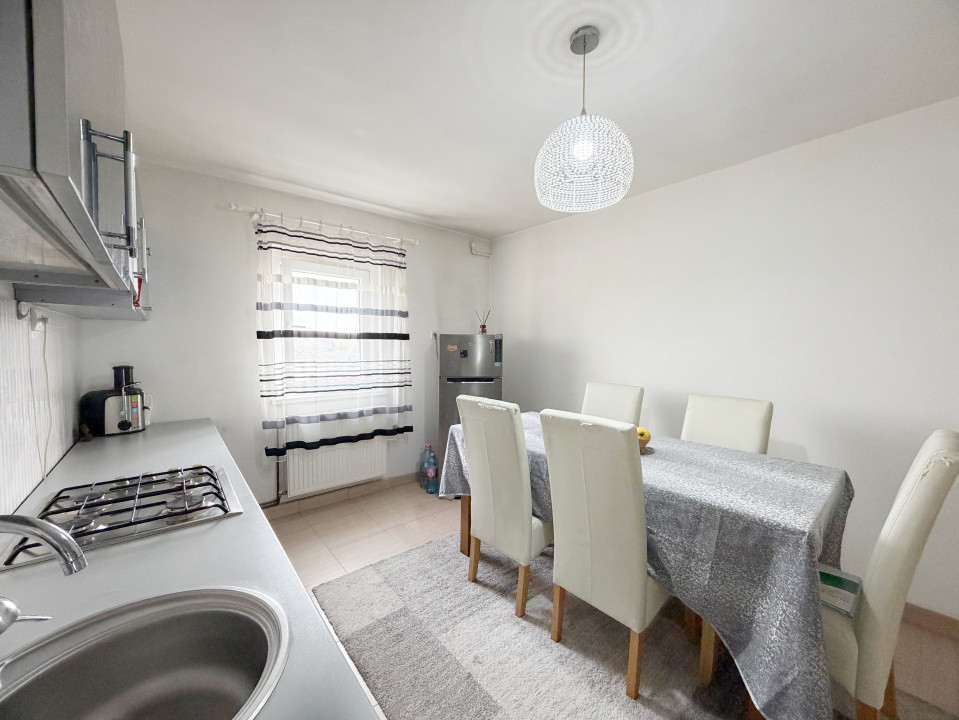 Apartament 2 camere, semidecomandat, 47mp utili, zona Lipovei