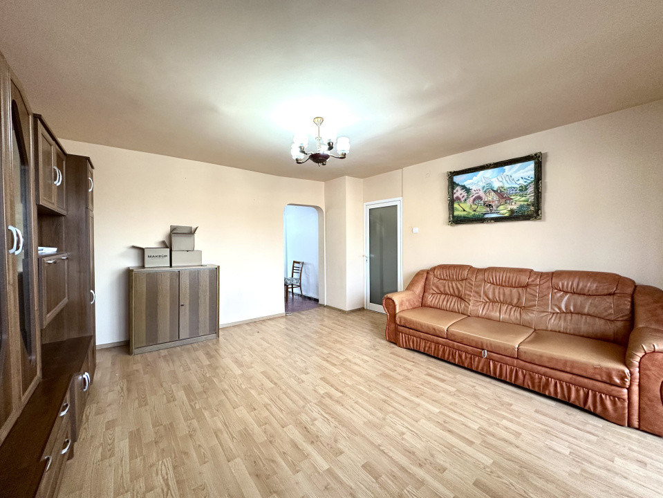 Apartament spatios, 2 camere, 65 mp utili - zona Bucovina
