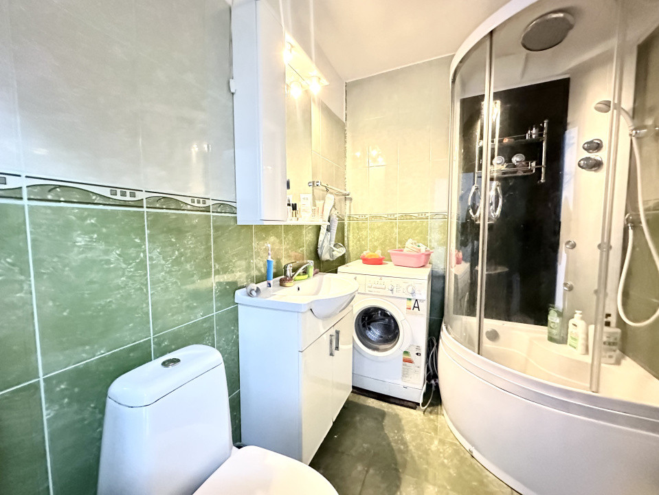 Apartament spatios, 2 camere, 65 mp utili - zona Bucovina