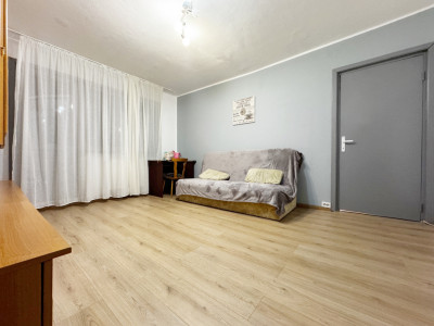 Apartament 2 camere, 50mp utili + balcon, etaj intermediar - Girocului