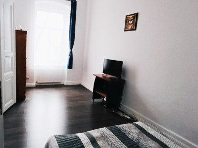 Apartament 3 camere, decomandat, 75mp, cladire istorica, zona Iosefin 