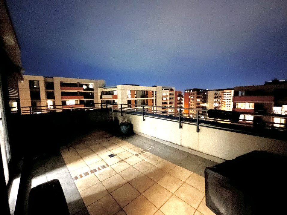 Apartament, 2 camere, 46 mp utili, 20 mp terasa - zona Torontalului