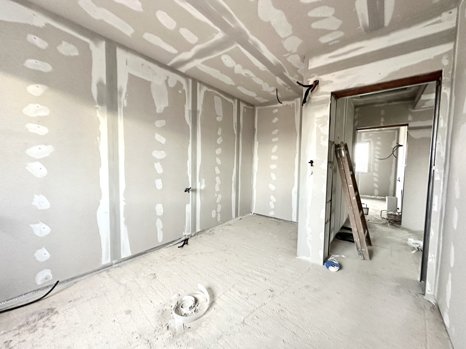 Duplex 4 camere, 115 mp utili, 300 mp teren - Ghiroda 