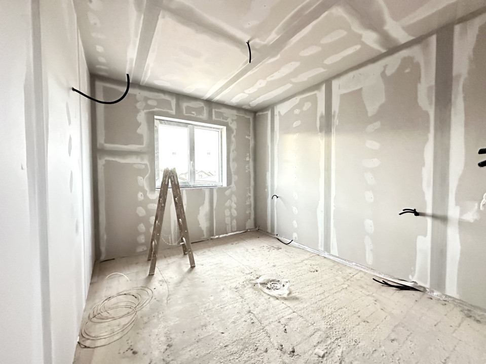 Duplex 4 camere, 115 mp utili, 300 mp teren - Ghiroda 