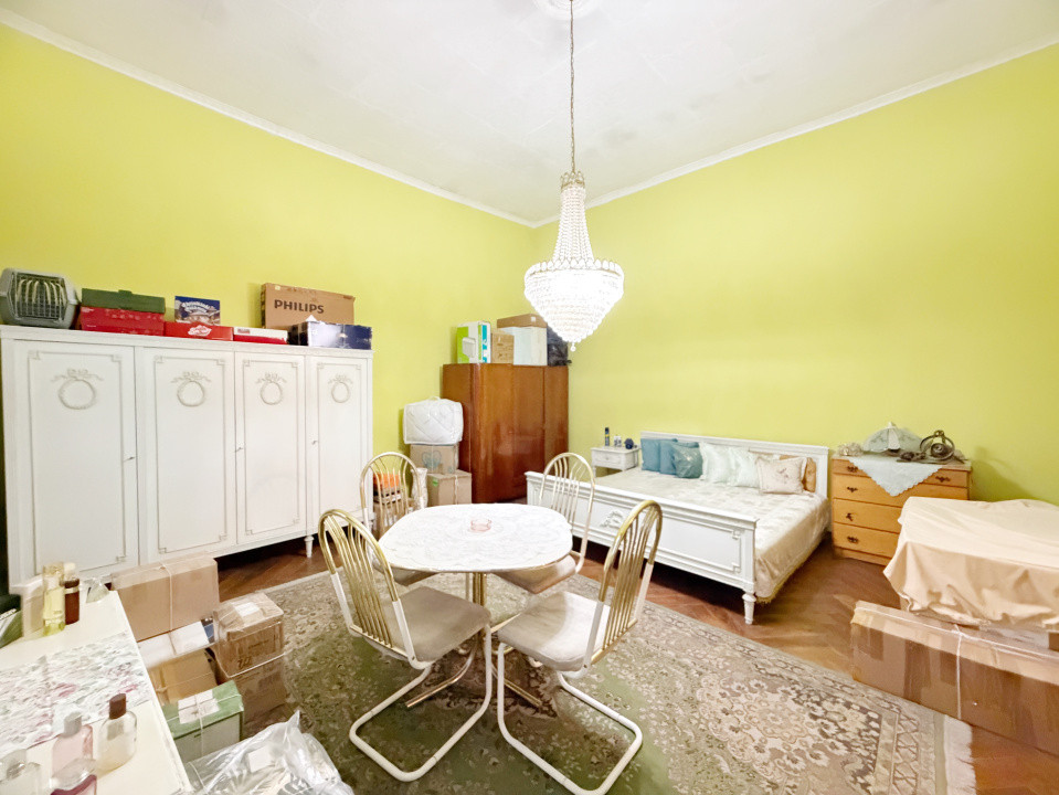 Apartament 4 camere, semidecomandat, 111mp, zona Complexul Studențesc