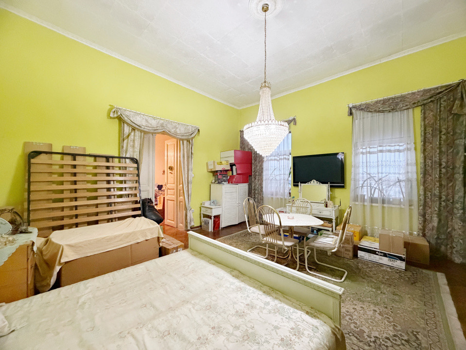 Apartament 4 camere, semidecomandat, 111mp, zona Complexul Studențesc