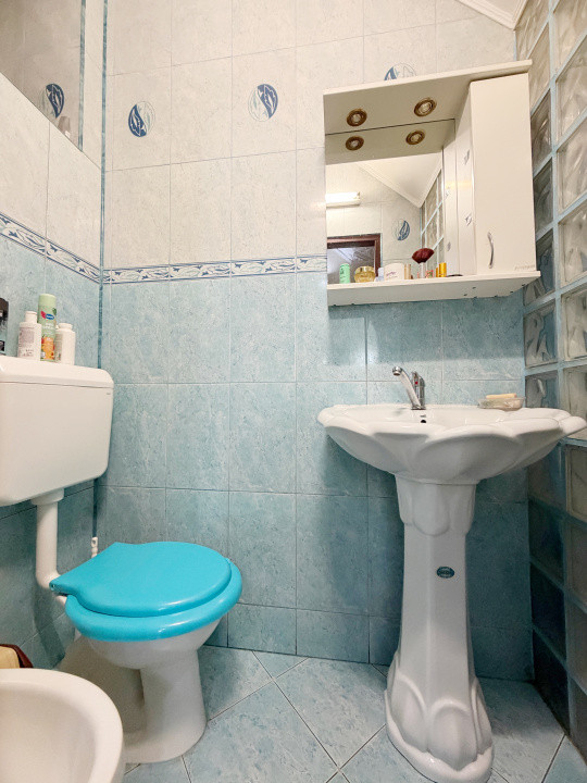 Apartament 4 camere, semidecomandat, 111mp, zona Complexul Studențesc