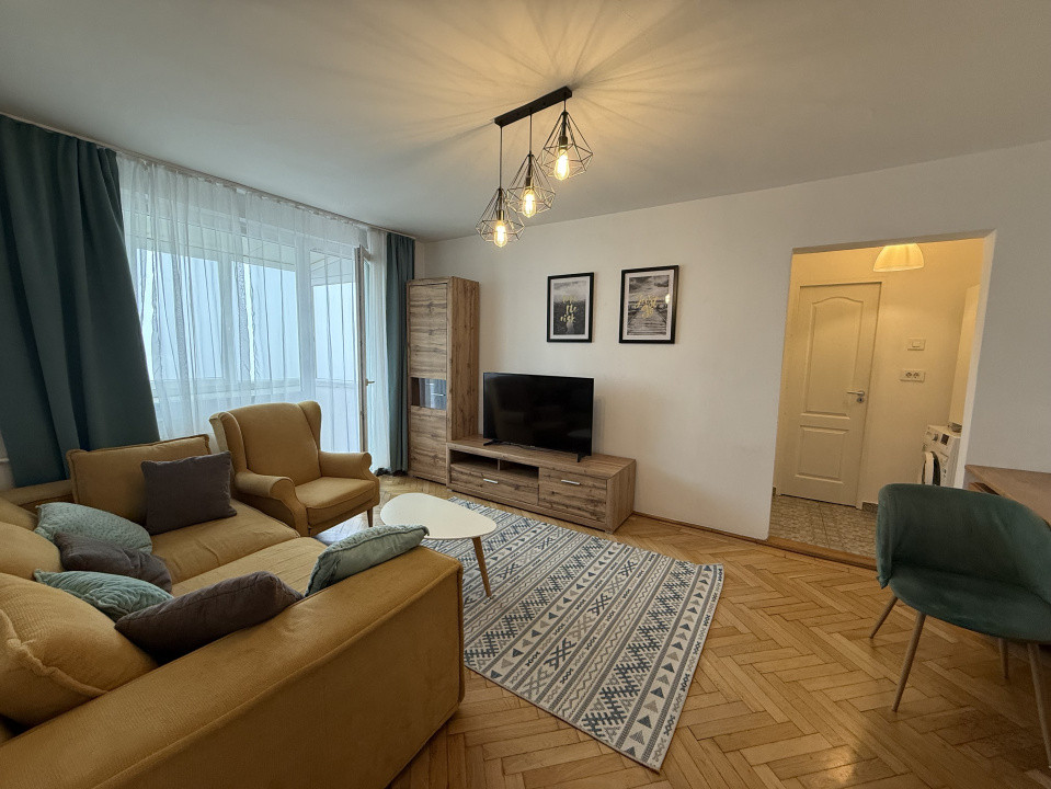 Apartament 2 camere, 47 mp utili + balcon, mobilat - zona Garii