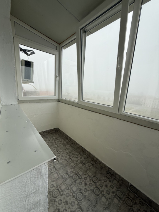 Apartament 2 camere, 47 mp utili + balcon, mobilat - zona Garii