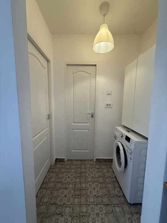 Apartament 2 camere, 47 mp utili + balcon, mobilat - zona Garii