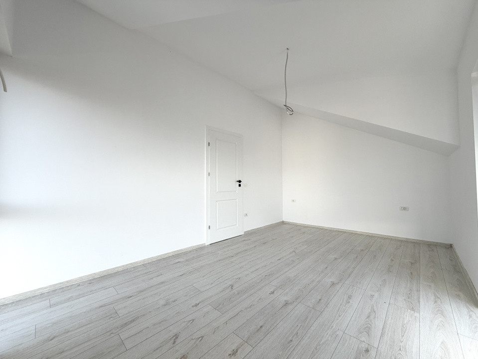 Apartament cu 2 camere, 38 mp, etaj 3 - Esso Giroc