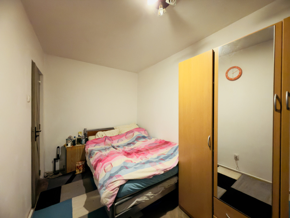 Apartament 3 camere, semidecomandat, 53mp utili, zona Girocului