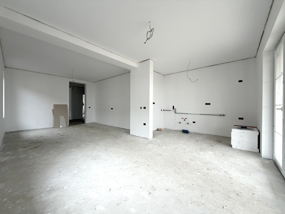 Duplex 3 camere, 88 mp utili, 366 mp teren - Urseni