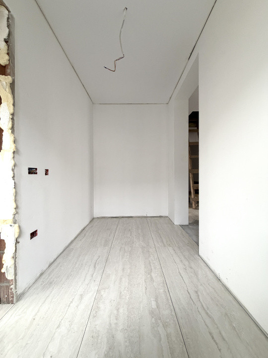 Duplex 3 camere, 88 mp utili, 366 mp teren - Urseni