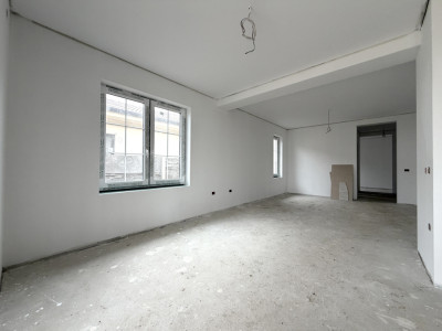 Duplex 3 camere, 88 mp utili, 366 mp teren -  Urseni