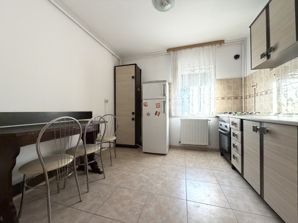 Apartament 2 camere, 47mp utili, 2 balcoane, etaj 5 - Aradului