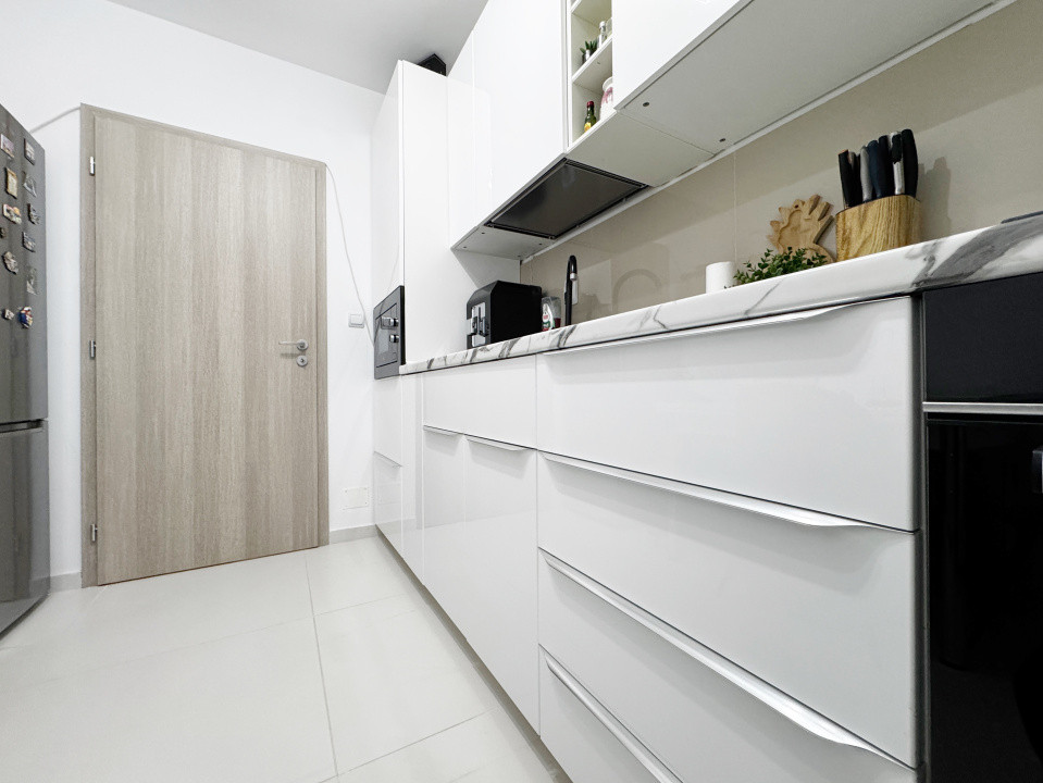 Apartament 2 camere, decomandat, 48mp utili + 4mp balcon -Giroc