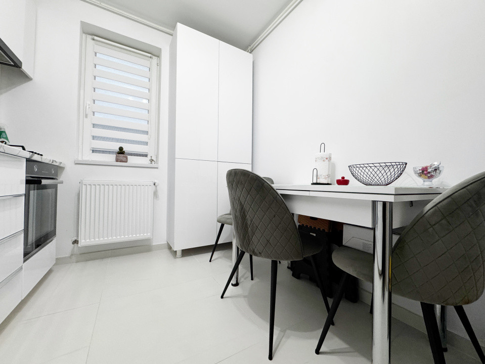 Apartament 2 camere, decomandat, 48mp utili + 4mp balcon -Giroc