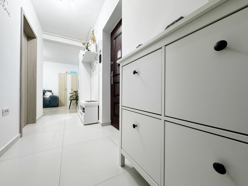 Apartament 2 camere, decomandat, 48mp utili + 4mp balcon -Giroc