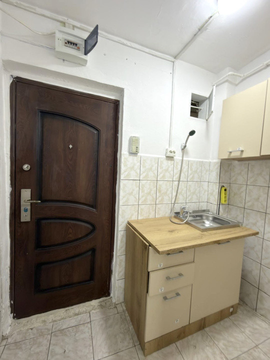 Garsoniera 22 mp, etaj 3, pozitie excelenta -  Iosefin