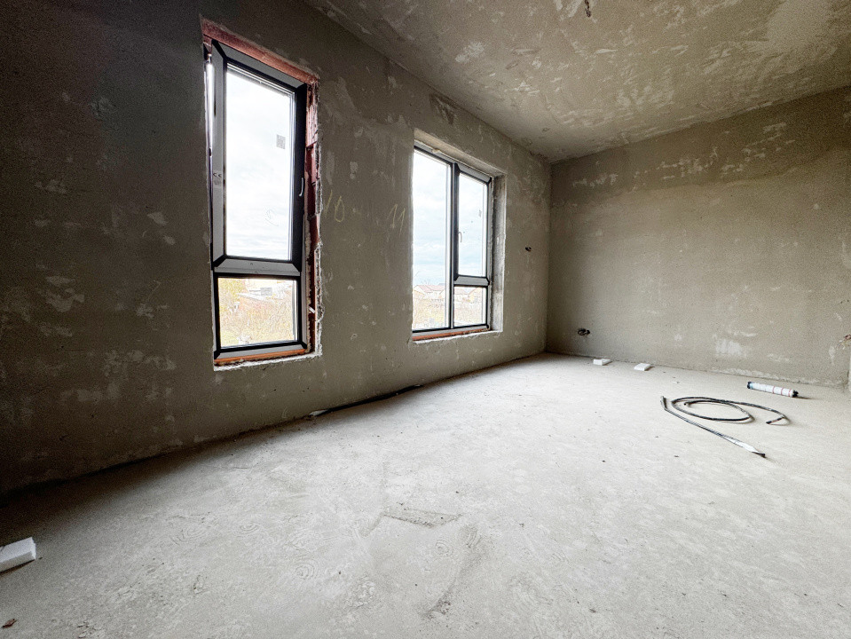 Duplex 4 camere, 100mp utili +12mp terasa, pozitie excelenta -Giroc 