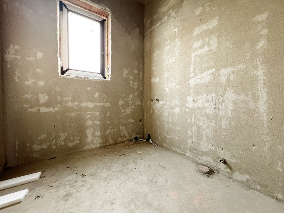 Duplex 4 camere, 100mp utili +12mp terasa, pozitie excelenta -Giroc 