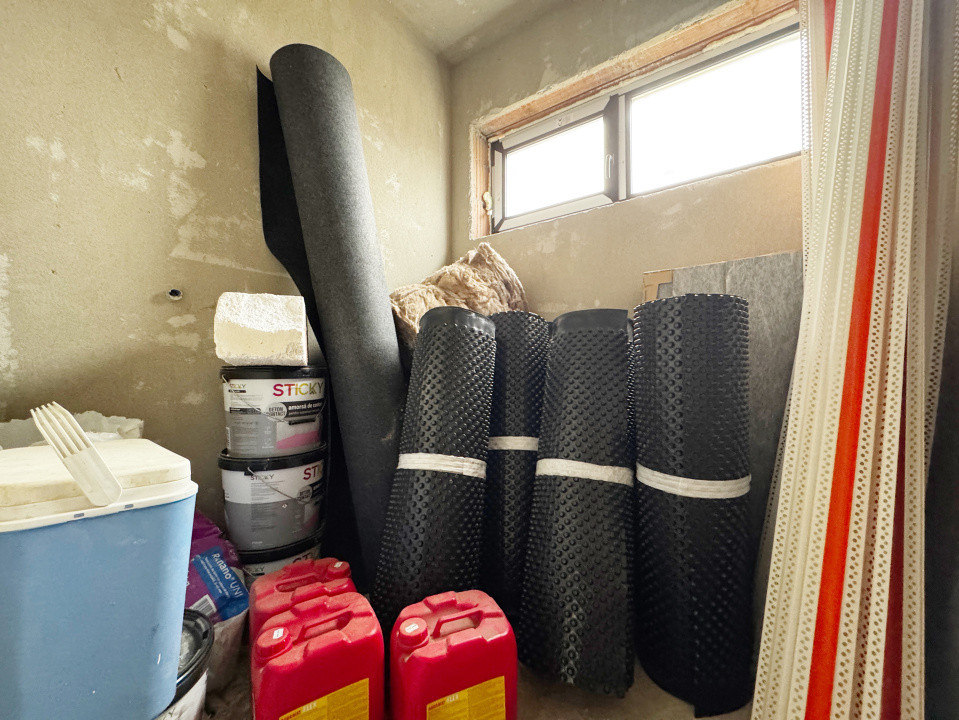 Duplex 4 camere, 100mp utili +12mp terasa, pozitie excelenta -Giroc 