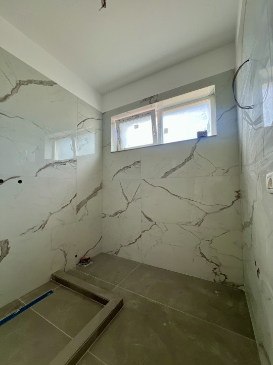 Duplex 4 camere, 100mp utili +12mp terasa, pozitie excelenta -Giroc 