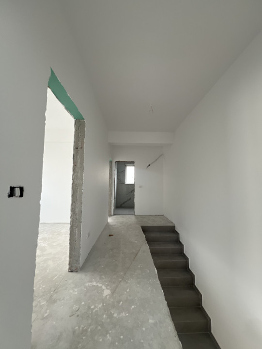 Duplex 4 camere, 100mp utili +12mp terasa, pozitie excelenta -Giroc 