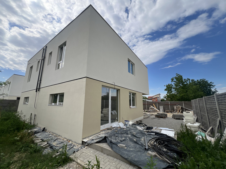 Duplex 4 camere, 100mp utili +12mp terasa, pozitie excelenta -Giroc 