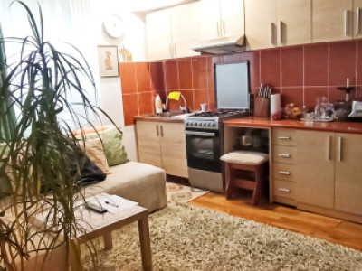 Apartament 2 camere, parter, 40 mp, zona Ronat